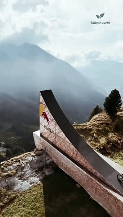 Bike stunt, bikers stunt video, bike lovers status video, Bikers girl