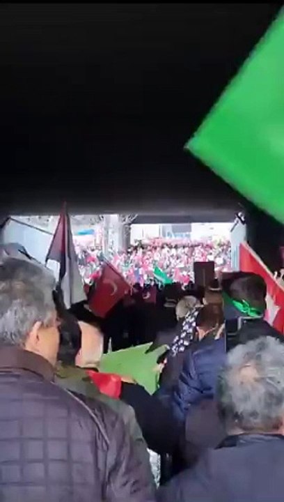 Ankara'daki Büyük Gazze yürüyüşünde "Kahrolsun İsrail ve kahrolsun PKK" sloganları!