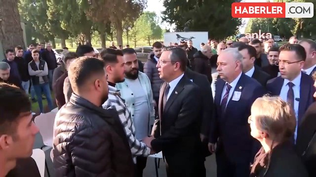 Özgür Özel, Sözleşmeli Piyade Er Enis Budak'ın Manisa'daki Cenaze Törenine Katıldı