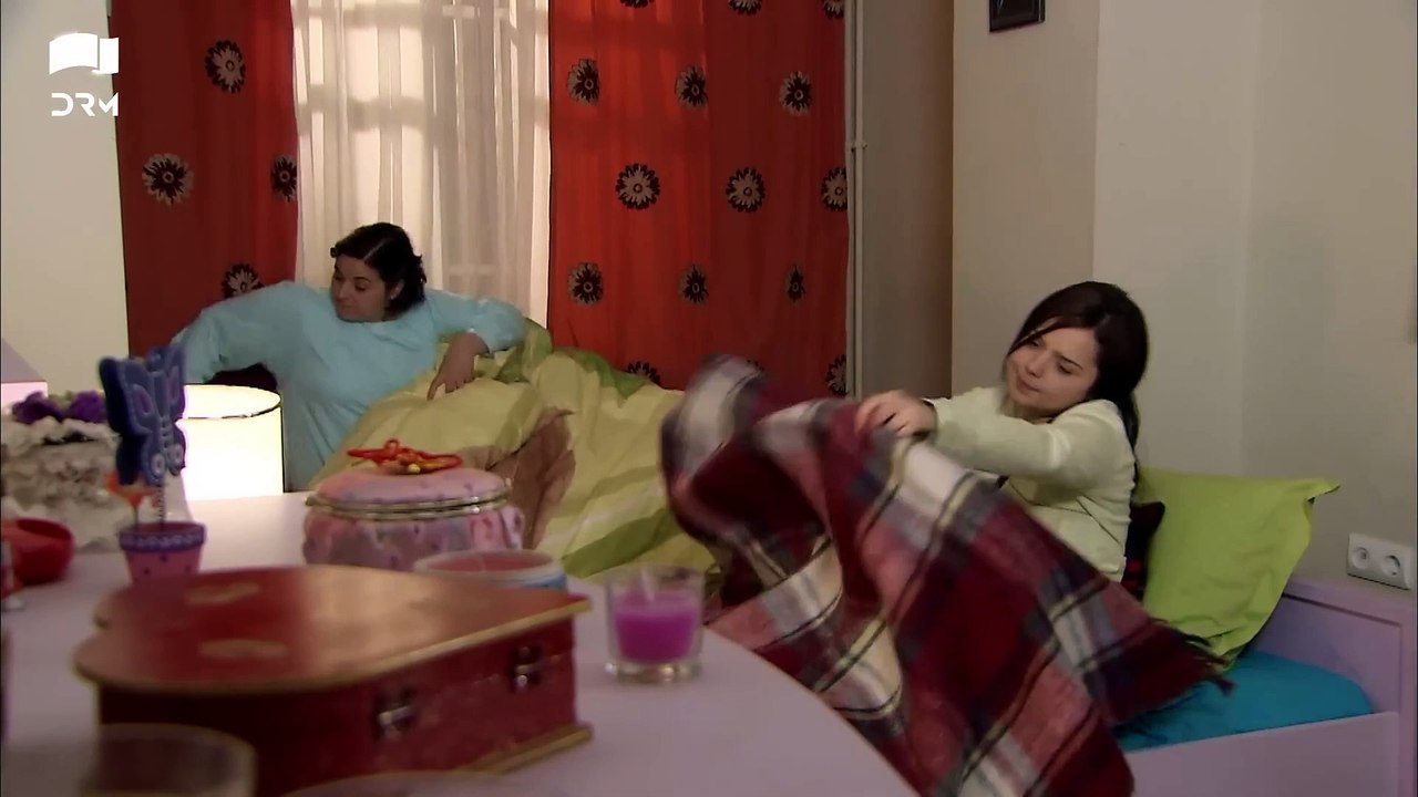 Ishq e Mamnu - Episode 16  Beren Saat, Hazal Kaya, Kıvanç Turkish DramaUrdu Dubbing