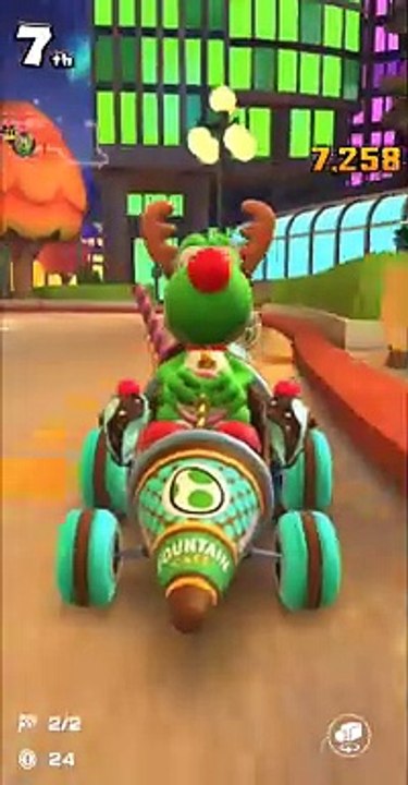 Mario Kart Tour: Holiday Tour: Chargin Chuck Cup
