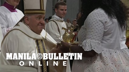 'Tonight our hearts are in Bethlehem,' pope says in Christmas mass