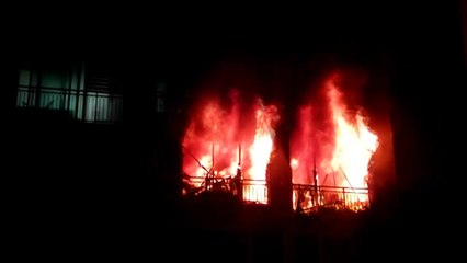 서울 방학동 아파트 불로 2명 숨져..."아이 구하려다" / YTN