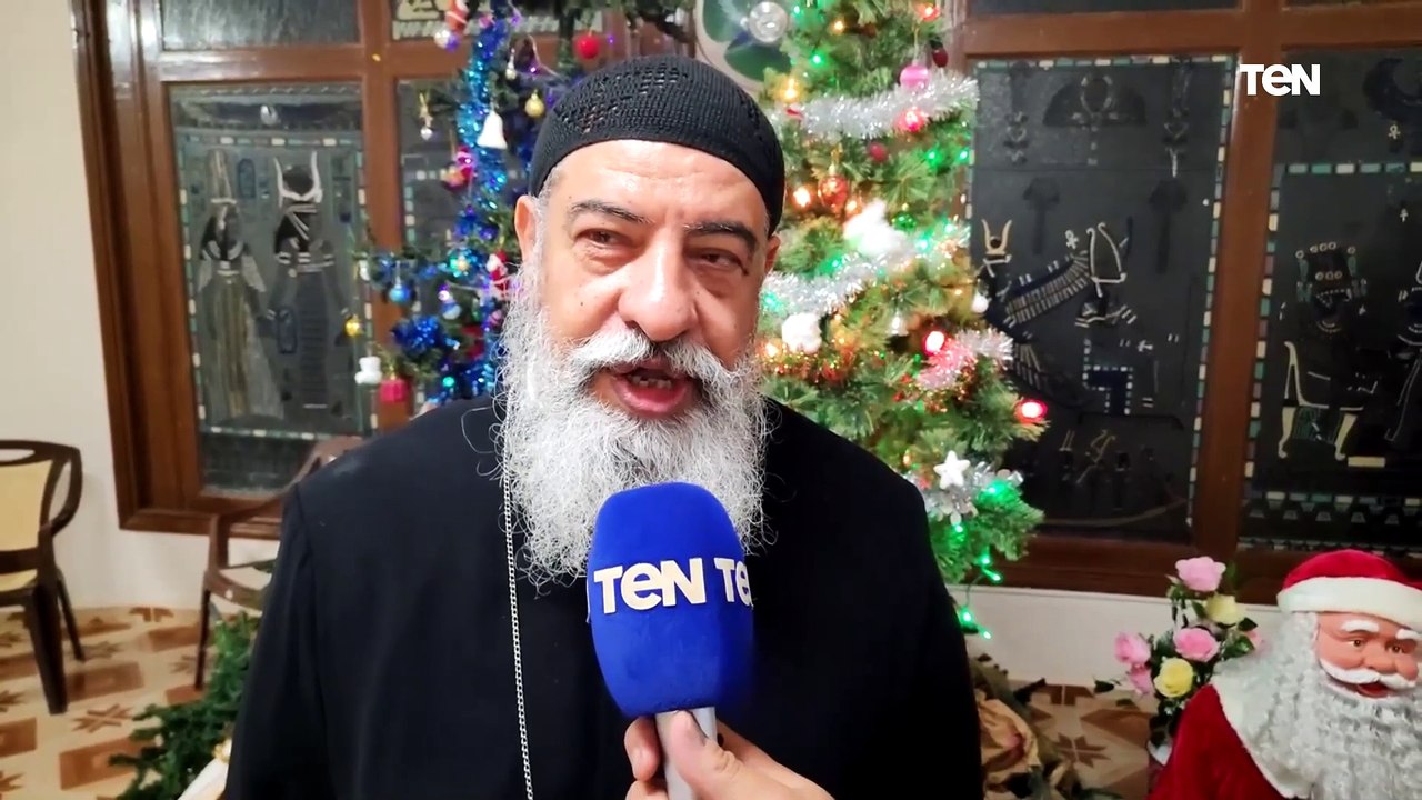 بدء قداس عيد الميلاد بكنيسة القديس يوسف للأقباط الكاثوليك بالغردقة