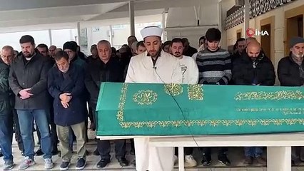 İstanbul’da sokak ortasında kıskançlık cinayeti Sopayla başına defalarca vurup öldürdü (1)