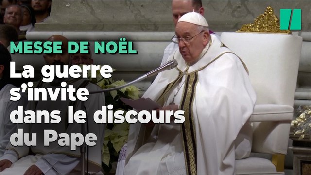 La guerre s’invite dans la messe de Noël du pape François