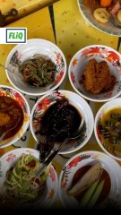 Payung Bistro Teluk Kumbar