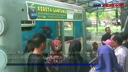 Descargar video: TMII Dipadati Pengunjung pada Libur Natal, Pengelola Antisipasi Kantong Parkir Tambahan