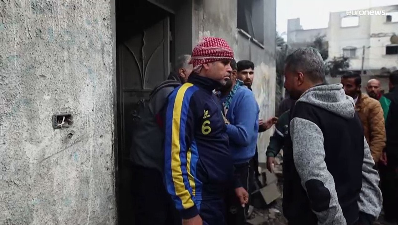 تستمر التغطية| الجيش الإسرائيلي يقصف جنوب لبنان...