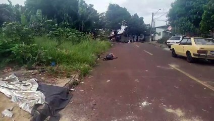 A noite foi boa no Santa Cruz! Homem é flagrado dormindo no meio da rua