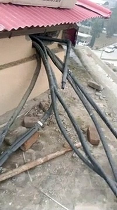 Samsung ac 4tr outdoor units dressing and copper pipeing