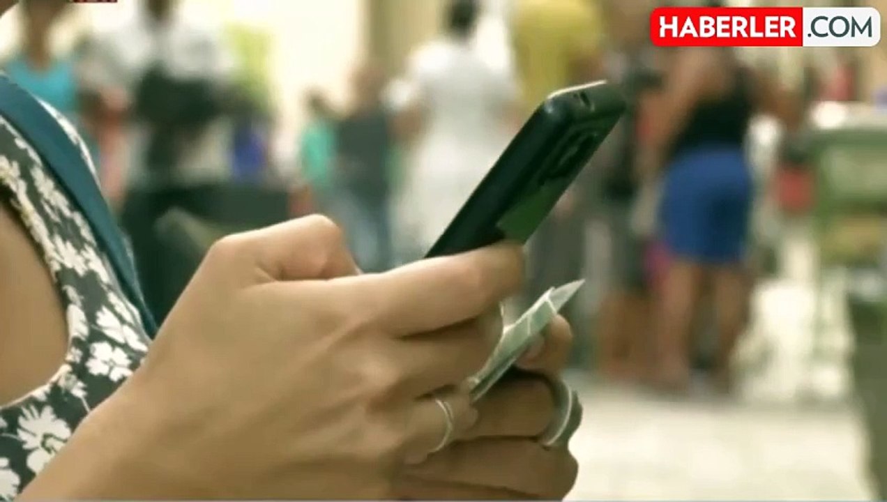 Yurt dışından getirilen telefon ve araçların Türkiye'de kullanım süresi uzatılıyor