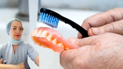 تنظيف و نقع و تطهير  طقم الاسنان المتحرك بالطريقة الصحيحة