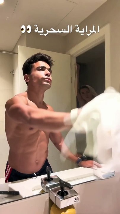 المرايه السحريه‍♂️