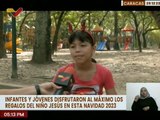 Caracas | Niños demuestran alegría por recibir sus regalos navideños y paseos en familia