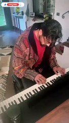 Michelle morrorne play piano 