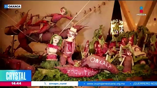 Artistas oaxaqueños dieron forma, textura y vida a figuras en la Noche de Rábanos