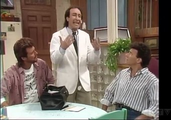 My Two Dads - S02E14 - Basket Case - Mad About Paul Reiser