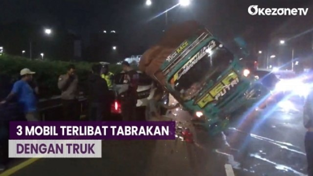 Tiga Mobil Terlibat Kecelakaan dengan Truk di Tol Dalam Kota