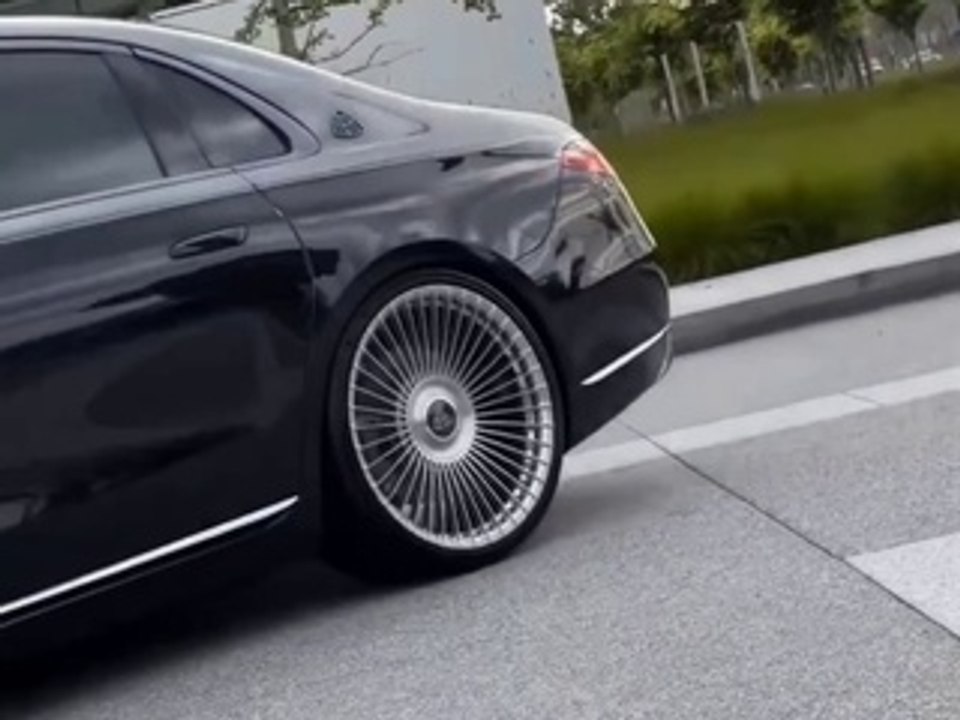 Mercedes benz W223 ///AMG 