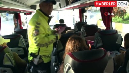 15 Temmuz Demokrasi Otogarı'nda kış lastiği ve emniyet kemeri denetimi