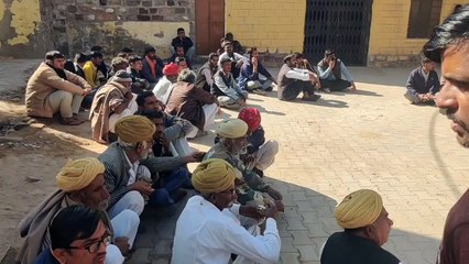 Watch Video: करंट से युवक की मौत,शव उठाने से किया इनकार