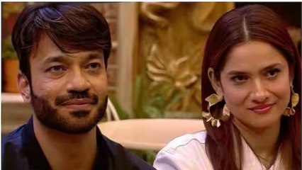 Bigg Boss 17: Ankita Lokhande Vicky Jain की शर्मनाक हरकत हुई camera में कैद, Blanket Video Viral!