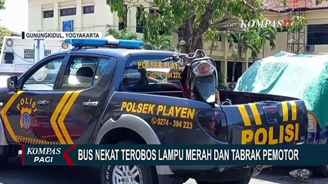 Detik-Detik CCTV Rekam Bus Terobos Lampu Merah dan Tabrak Pemotor di Simpang Empat Gading DIY!