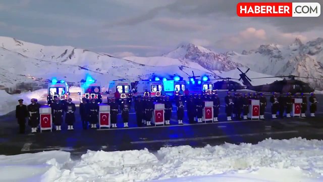 12 askerimizi şehit eden PKK'ya saldırı talimatını kim verdi? Gazeteci Nuh Albayrak dünyanın gündemindeki isme dikkat çekti