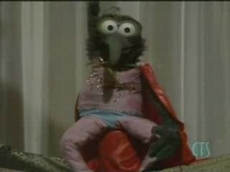 Gonzo The Great s Piano Act - The Muppet Show