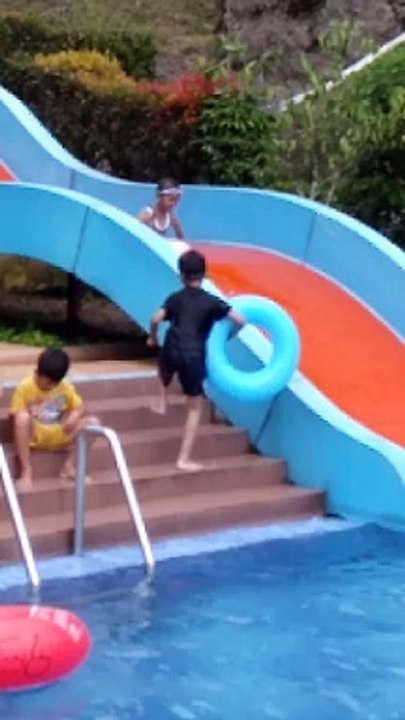 Main perosotan