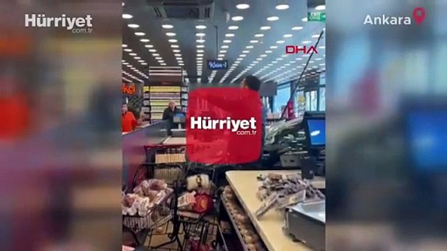 Ankara'da sürücünün fren yerine gaza bastığı otomobil, markete daldı: 2 yaralı