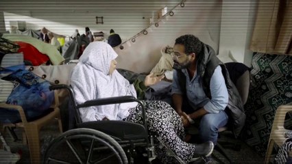 بلا ماء أوطعام.. حياة صعبة يعيشها الآلاف من النازحين في #خان_يونس #غزة #العربية