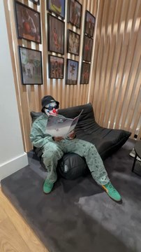 CONCOURS Salut la famille, Noël c’est fini du coup avec @pumafrance , on s’improvise père Noël en vous offrant 3 paires de puma Palermo les détails du concours se trouve sur Instagram pour les plus curieux : wiizmane