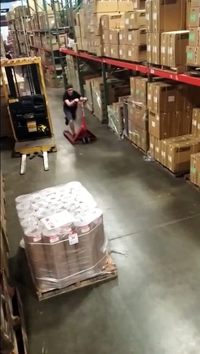 Faire du drift avec un Transpalette