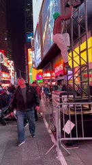 Goku and Baki be like