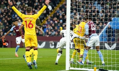 Voici un titre aguicheur parphrasé en français :"Opportunité manquée pour Aston Villa de prendre la tête face à Sheffield