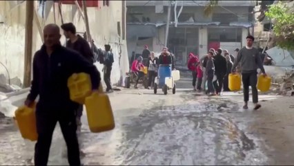 أهالي القطاع يكافحون من أجل العثور على مياه نظيفة #غزة #العربية