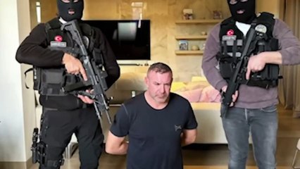 Kırmızı bültenle aranıyordu... Organize suç örgütü lideri İstanbul'da yakalandı