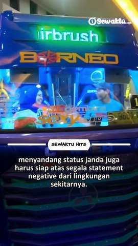 Kisah Inspiratif Syarifah Firdausi, Janda yang Bekerja Sebagai Sopir Truk, Berhasil Biayai Anaknya Hingga Sukses