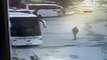 Otobüs şoförü tartıştığı muavini ezip yolcular kaçmaya çalıştı