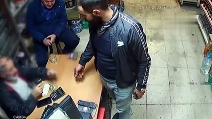 Adana’da borç sigara için silahına sarıldı!