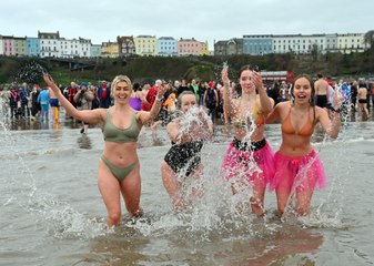 More action from a record-breaking Tenby Boxing Day Swim 2023