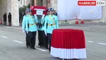 Eski Çalışma ve Sosyal Güvenlik Bakanı Yaşar Okuyan İçin Meclis'te Cenaze Töreni Düzenlendi