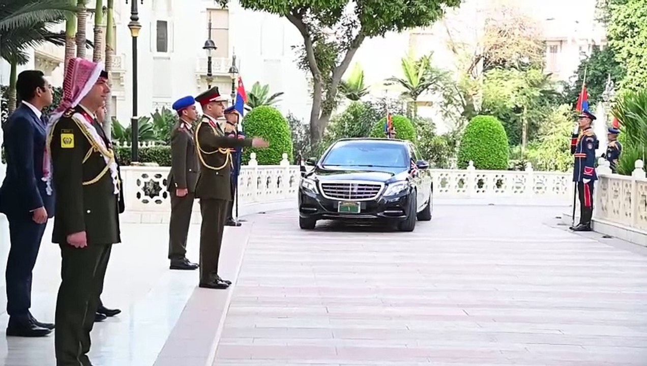 الرئيس عبد الفتاح السيسي يعقد جلسة مباحثات مع ملك المملكة الأردنية الهاشمية