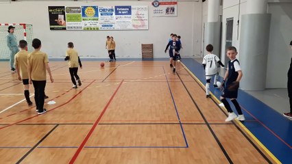 U11 /// VIDEO LORS DE L'ENTRAINEMENT EN SALLE (27/12)
