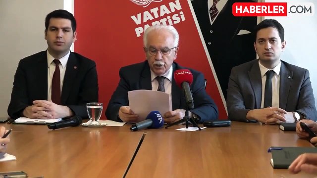 Vatan Partisi lideri Doğu Perinçek, Türkiye'nin NATO üyeliğiyle ilgili halk oylaması talep etti