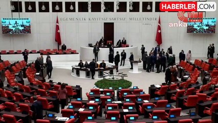 Çalışan Emekliye 5 Bin TL İkramiye Düzenlemesinin de İçinde Olduğu Torba Kanun Teklifi, TBMM Genel Kurulu'nda Yasalaştı