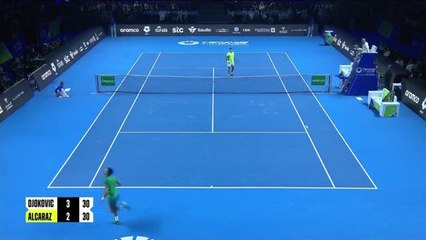 Download Video: Arabie Saoudite - Alcaraz domine Djokovic à Riyad