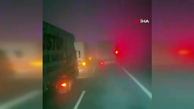 Kuzey Marmara Otoyolu Sakarya geçişinde 3 otobüsün karıştığı zincirleme kazada 10 kişi öldü, 54 kişi yaralandı